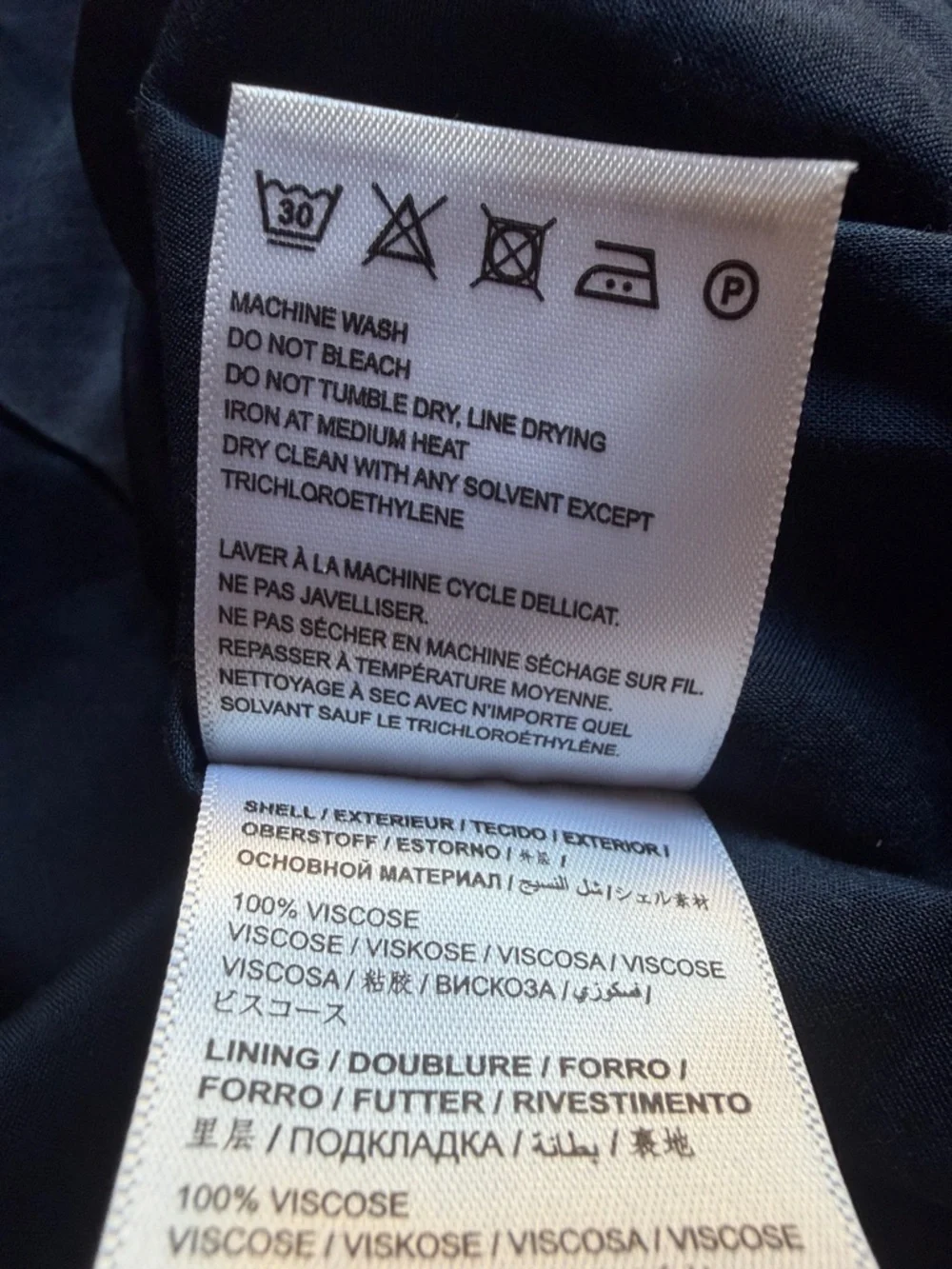 New Farm Rio Long-Sleeve Smocked Blouse size XXS tropical vacation Anthro top - Picture 13 of 13